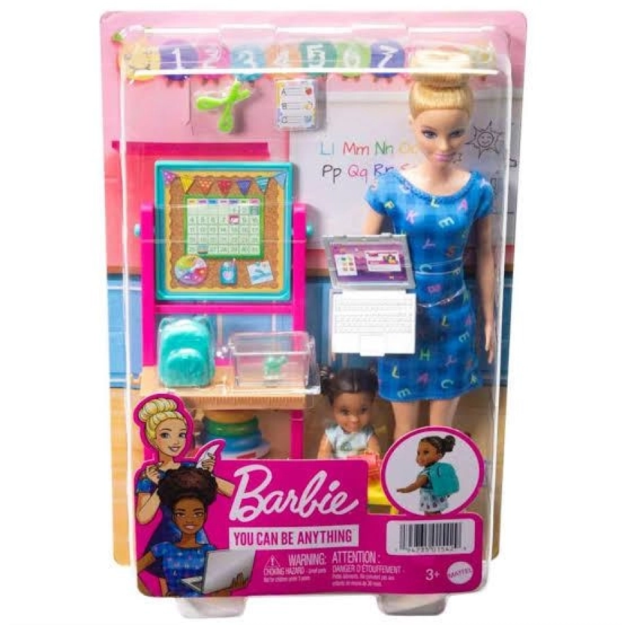 BARBIE MESLEKLERİ OYUN SETİ