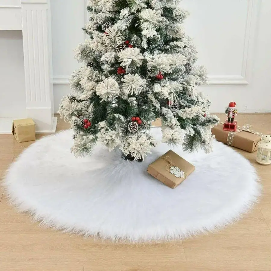 YILBAŞI AĞACI LÜKS PELUŞ ETEK