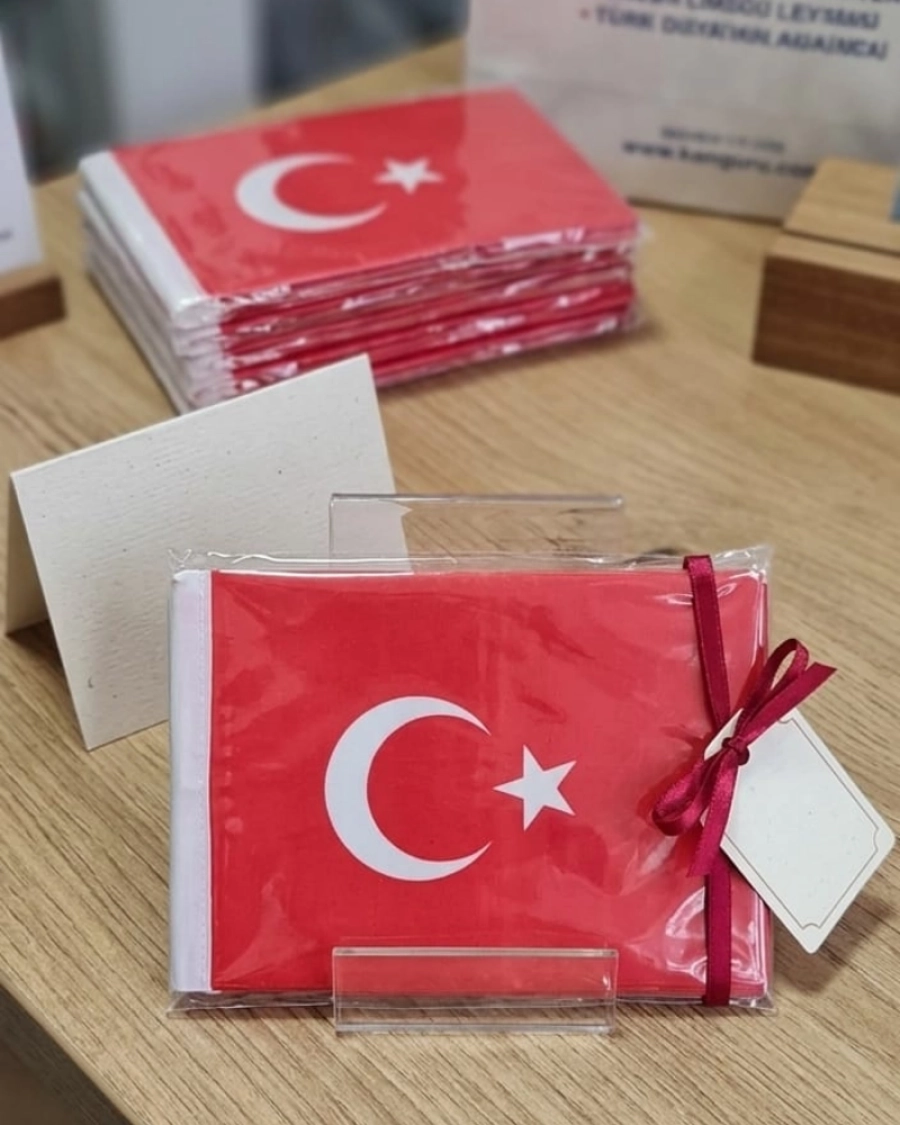 BAYRAK ORTA İPLİ 8*13 50Lİ